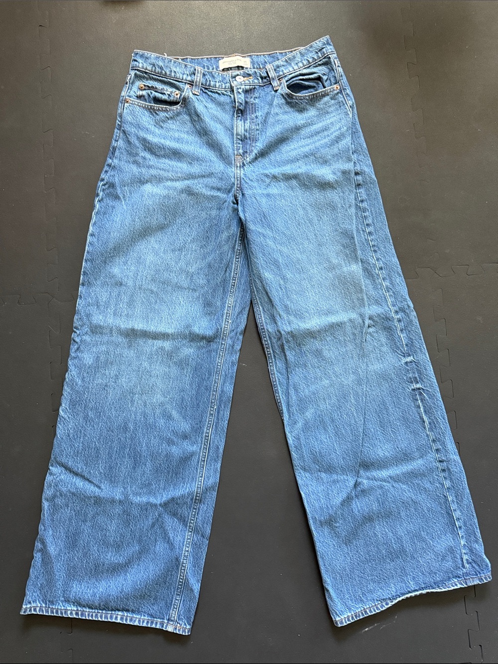 Abercrombie & Fitch Light Blue Wide-Leg Jeans